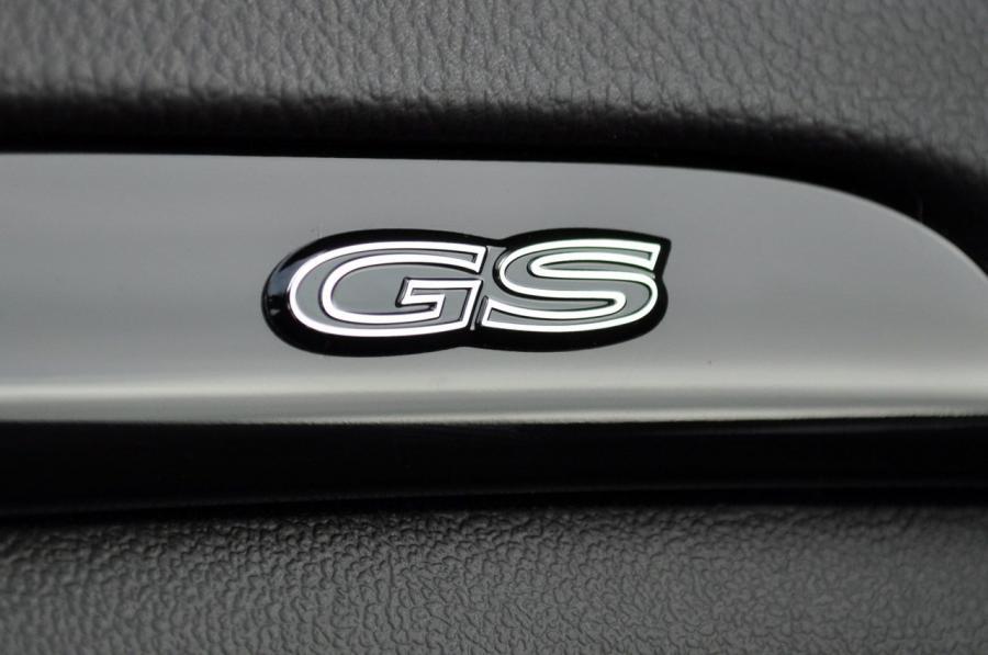  Buick Regal GS 2012 года  (фото 60 из 90)